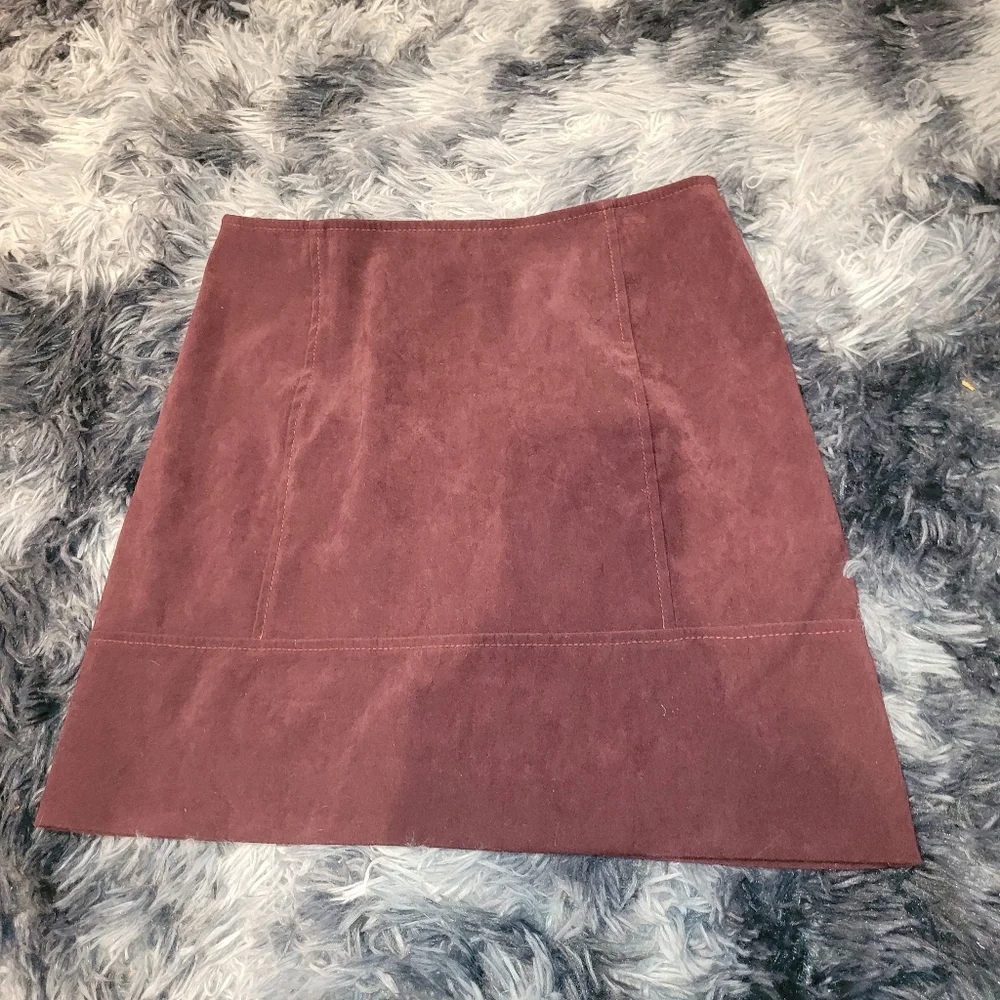Avant miniskirt - Picture 2 of 8
